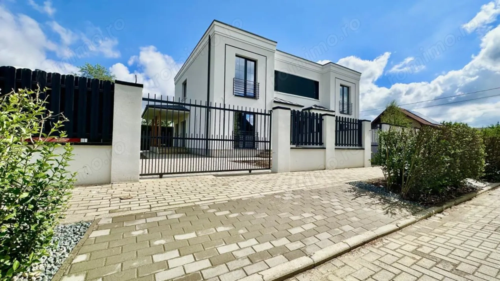 Duplex premium cu design modern | 113 mp util | 3 bai | zid dublu | Mosnita Noua
