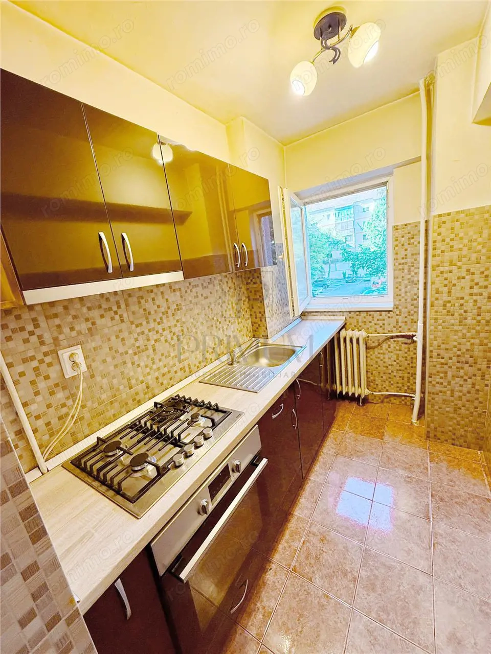 SOARELUI - 1 CAMERA - DECOMANDAT - RENOVAT - LFT - ETAJ 1 - SPATIOS
