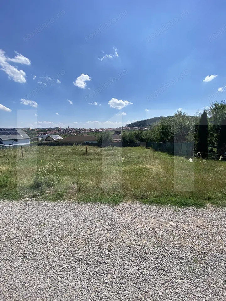 Teren intravilan de vânzare, 611 mp – Strada Bórvíz 