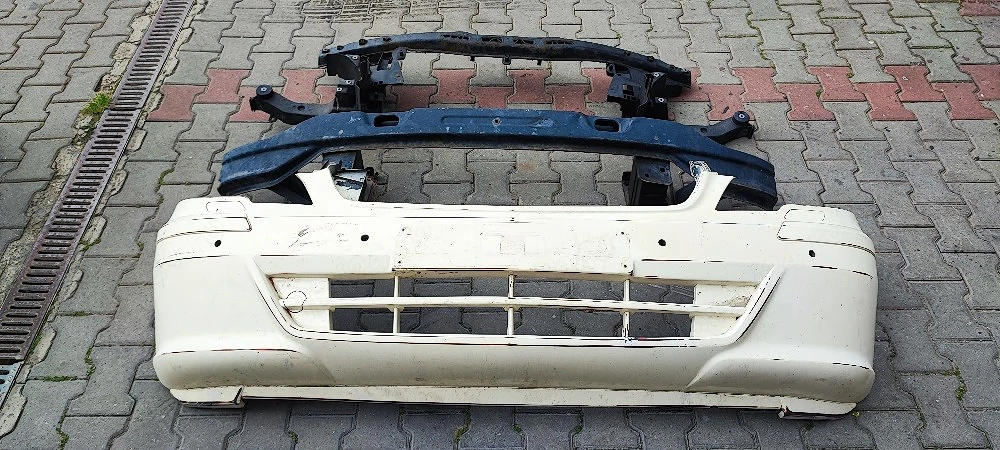 Bară față , Întăritură, Trager Mercedes Vito 