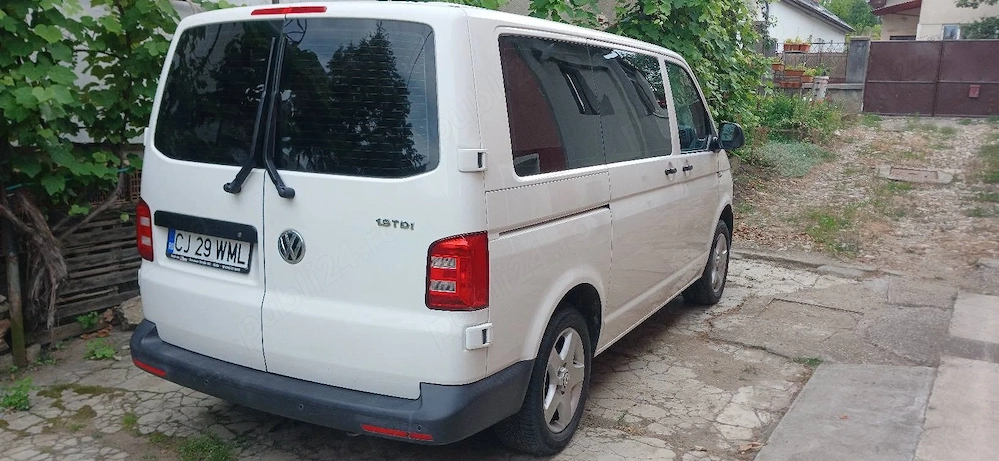 Vând Volkswagen T6 - Kombi