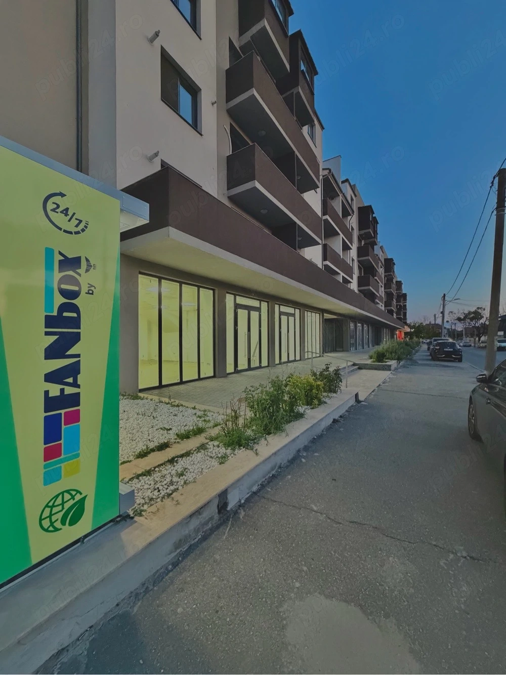 Spații comerciale de inchiriat