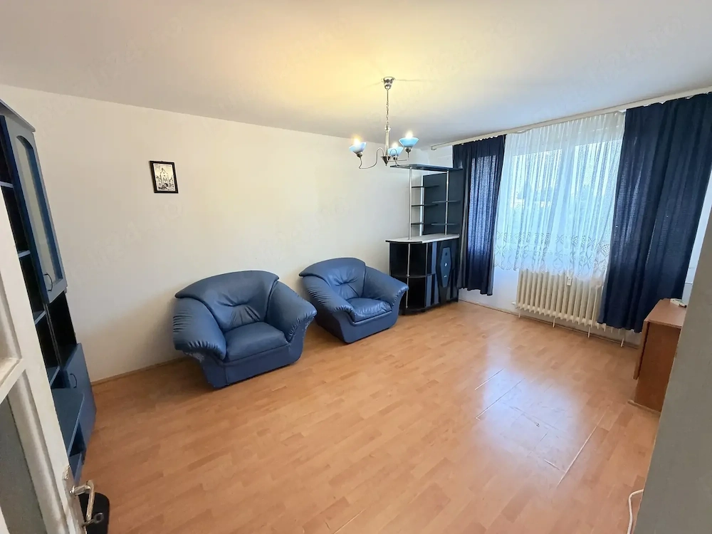 Direct proprietar! Apartament 3 camere decomandat - 5 minute de metrou Valea Ialomitei