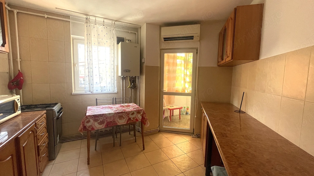 Apartament 2 camere decomandat Manastur str Primaverii