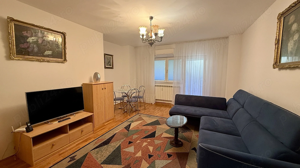Apt. 3 cam.   90 mp  in zona Bd Unirii