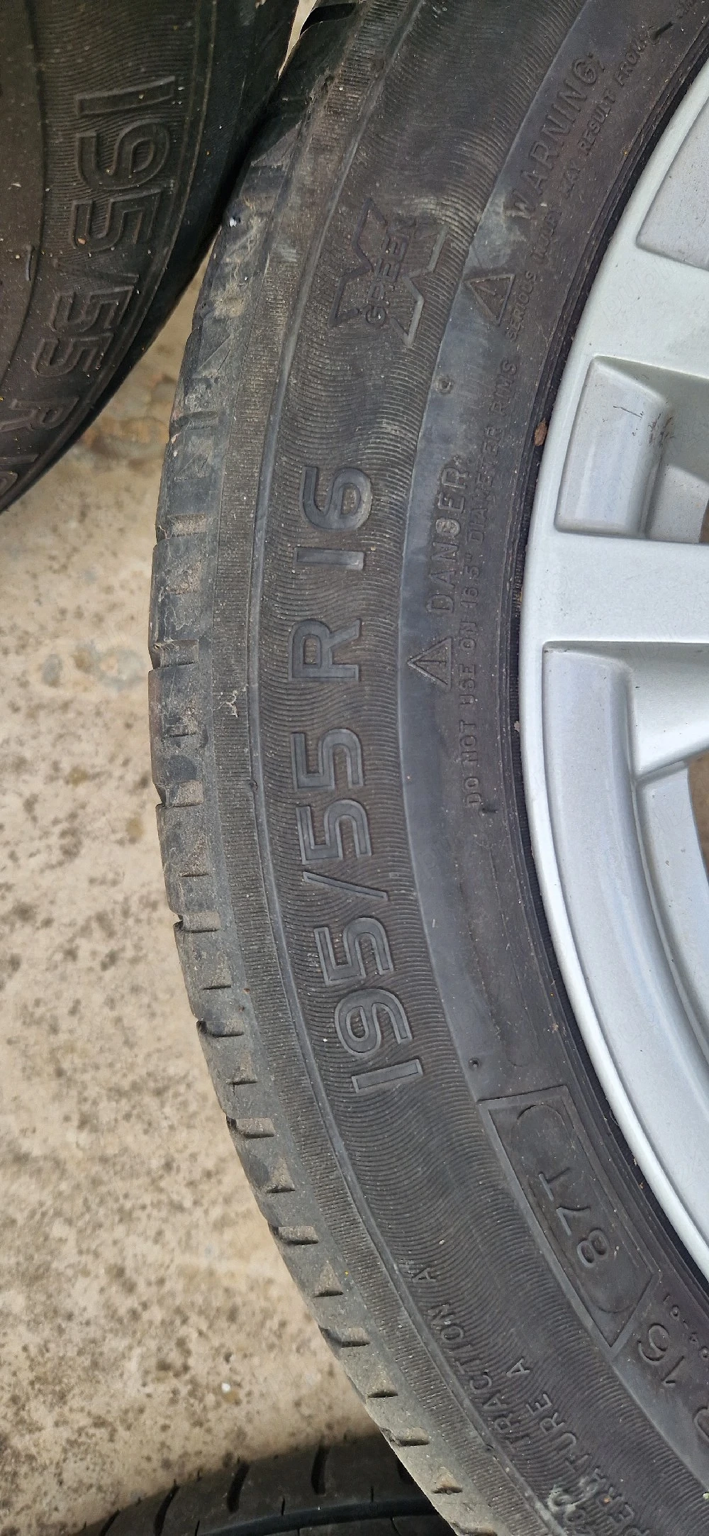 Set Jante cu cauciucuri 195/55/R16