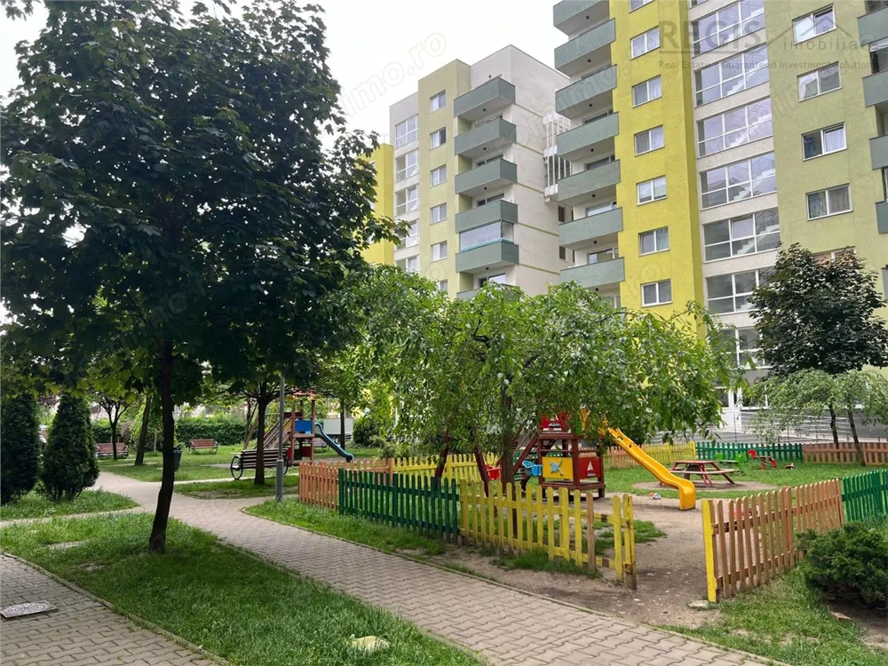 Apartament 2 camere Top City cu boxa Coresi
