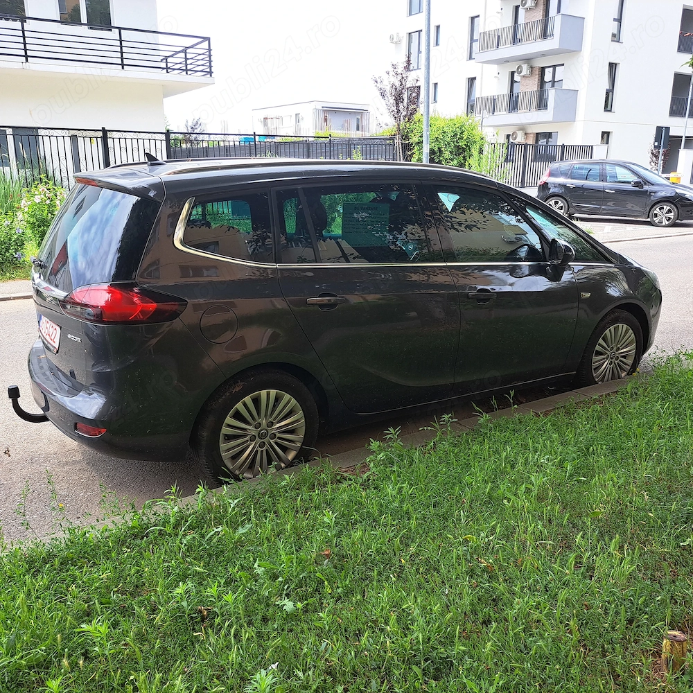 Opel Zafira Tourer 6+1