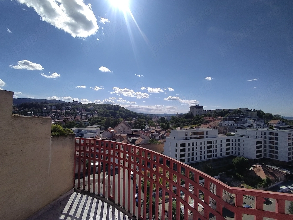Proprietar închiriez apartament cu 3 camere decomandat zona Onix