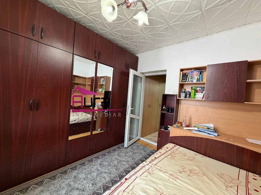 Apartament 2 camere zona Piata Veche