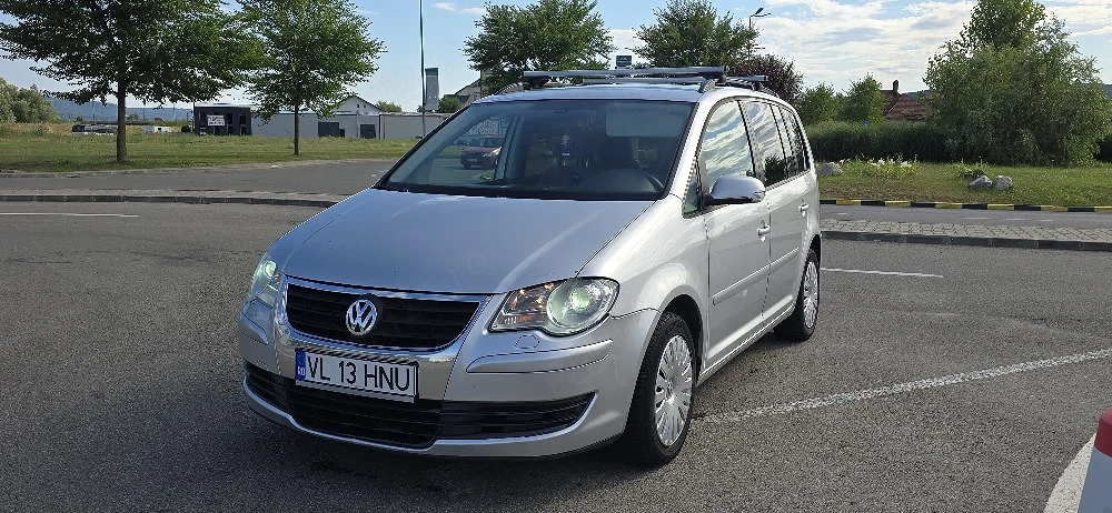 VW Touran 2009, 7 locuri, carlig