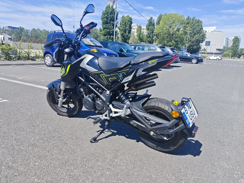 Motocicleta Benelli Tornada Naked t 125