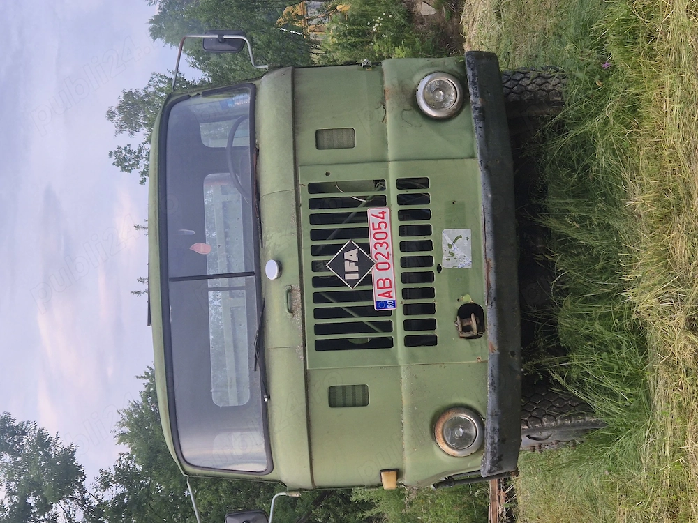 Vând ifa w50
