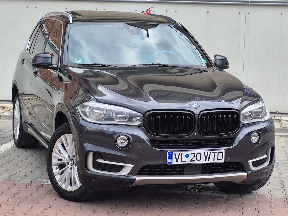 BMW X5 F15 3.0d 258CP 2014 Individual | 7 Locuri | Panoramic