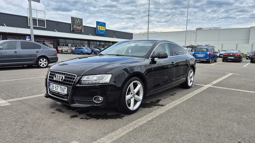 Proprietar, vând Audi A5 Sportback 