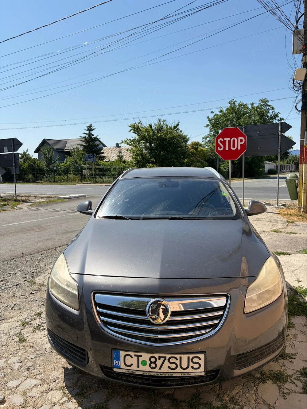 Vând Opel insignia 
