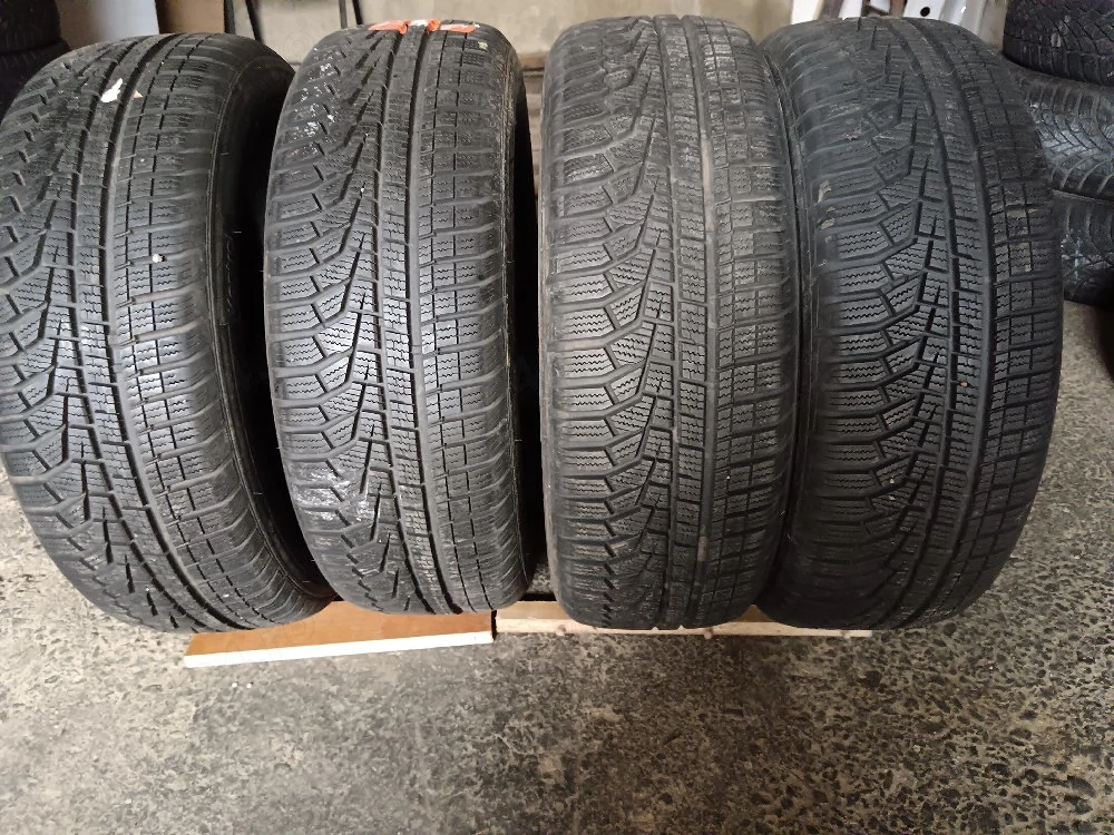 Set 4 anvelope iarna 205/60/16 hankook dot 2019 ca noi