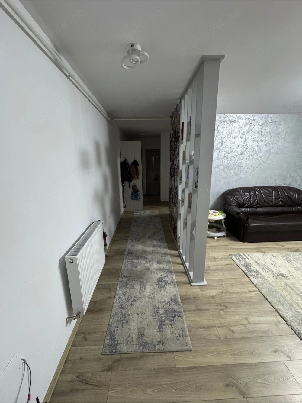Vand apartament 2 camere+ Boxa Cartier Tei