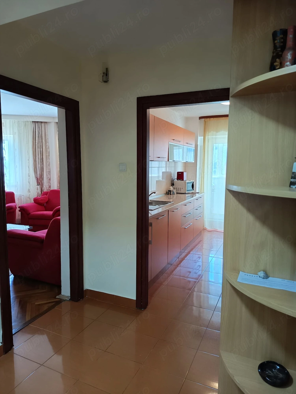 Apartament cu 2 camere, generos,curat, luminos