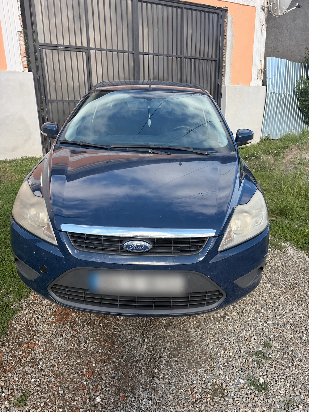 Se vinde Ford Focus 2   avariat spate