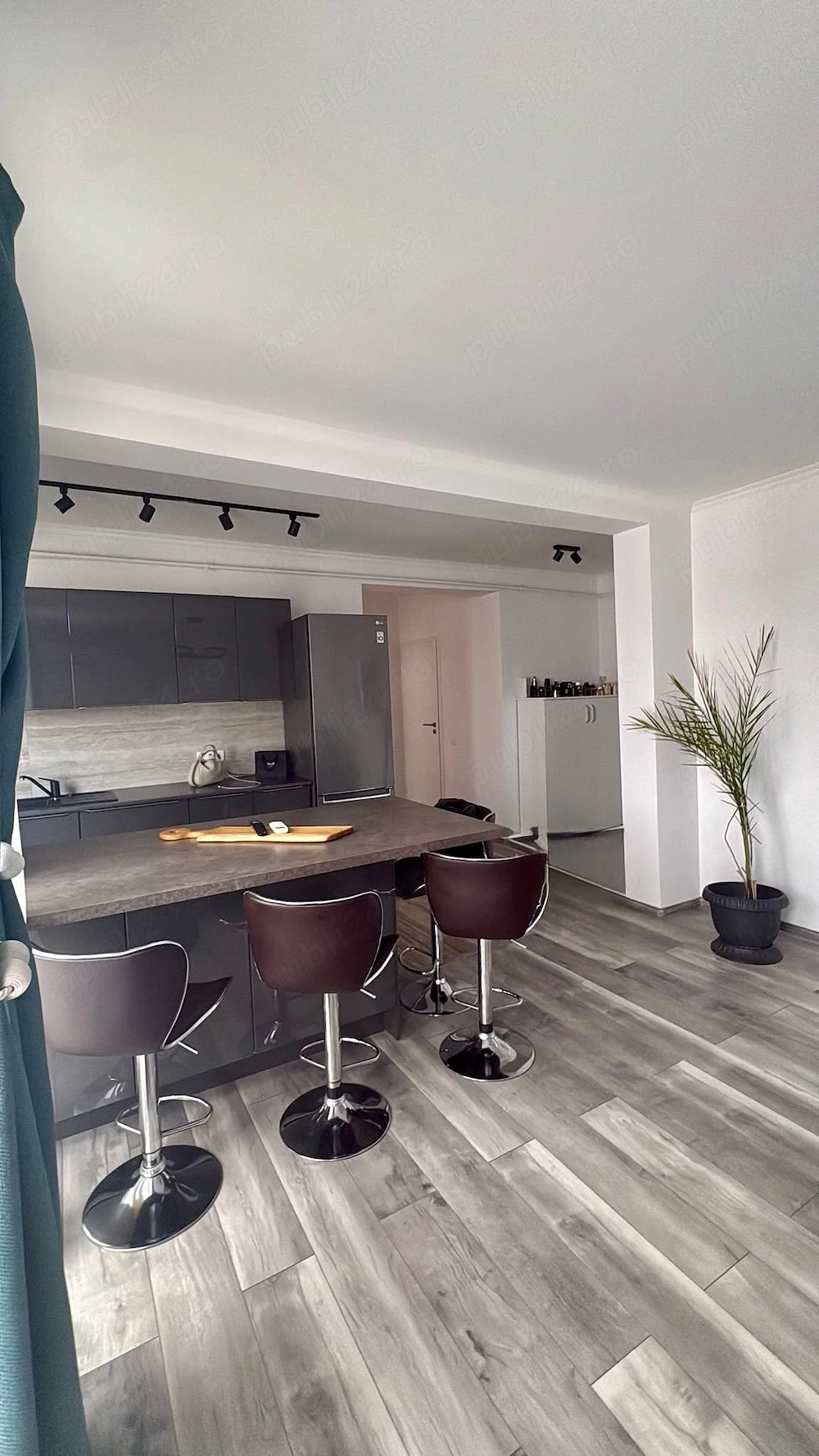 Apartament 3 camere, 64,5 mp, etaj 3 + 2 locuri de parcare   Braytim Giroc   Direct de la proprietar