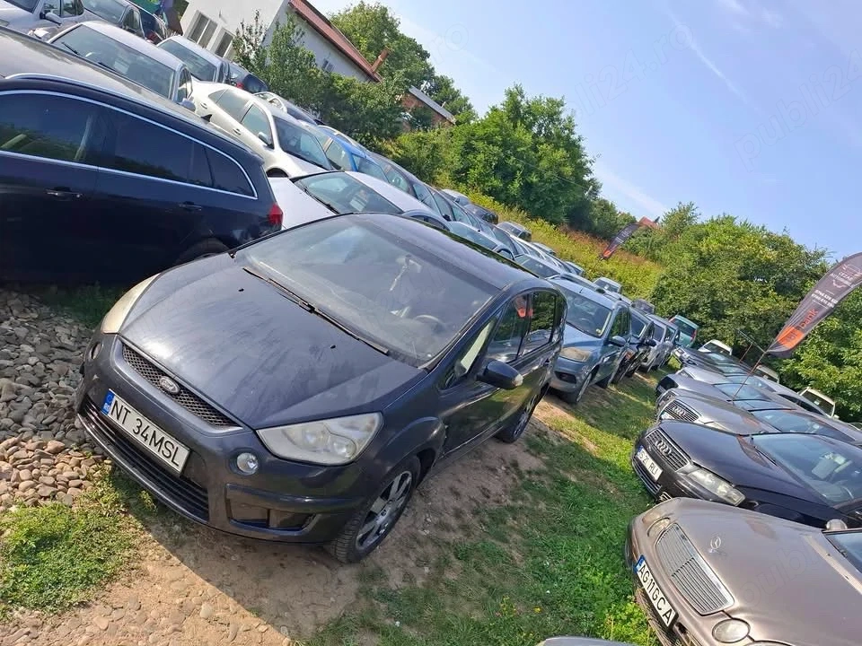  Ford S-Max