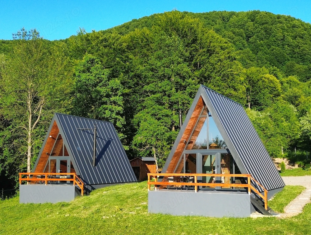 De inchiriat cabane A-Frame cu jacuzzi, Ibanesti jud Mures - Rock Valley Cabins