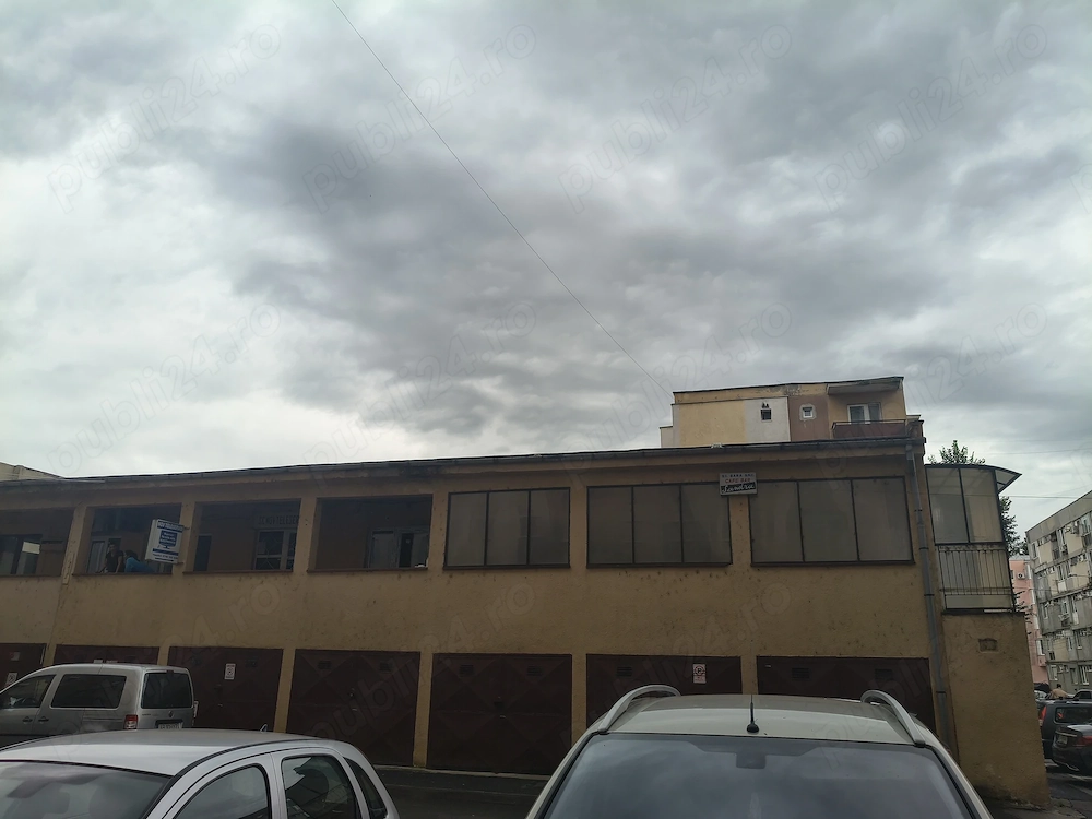 Spațiu comercial de închiriat 