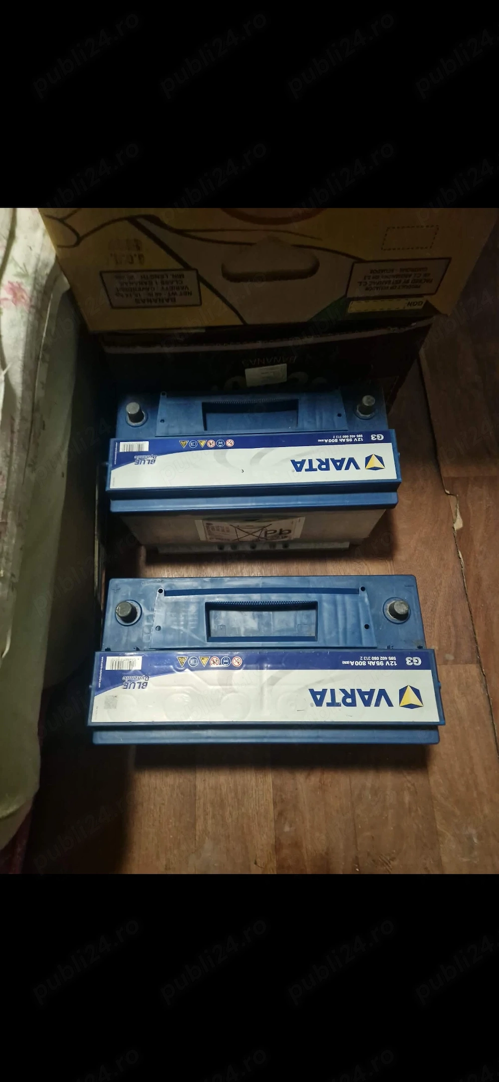 Vand baterii auto