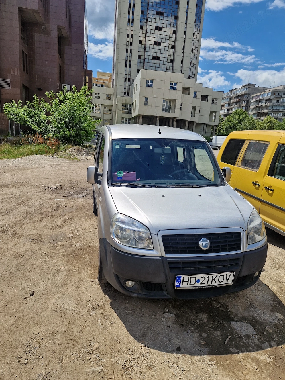 Vând  Fiat doblo  1.9 D  2006