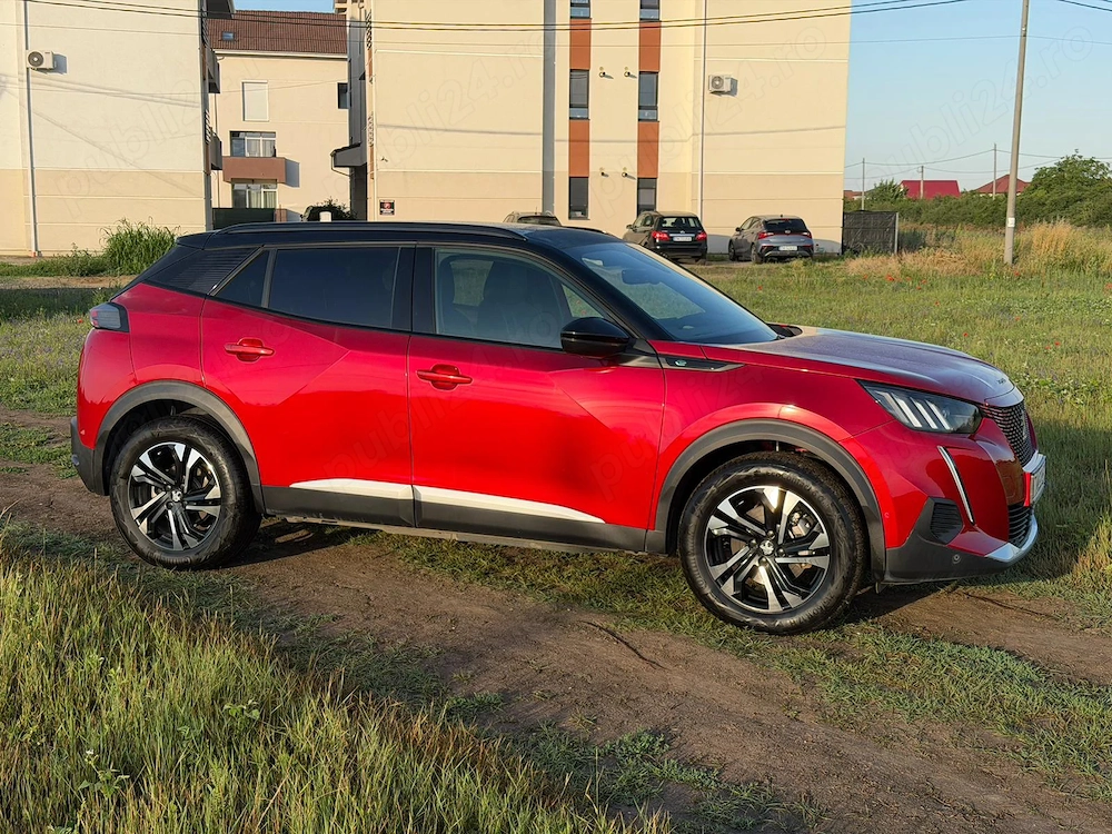 Peugeot e-2008 GT Line 2023, electric, 22.200 km, 50 kWh, garanție 2031, impecabil, roți iarnă