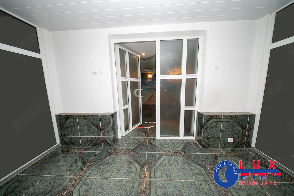 ID 8295 ULTRACENTRAL   Spațiu comercial   spațiu de birouri