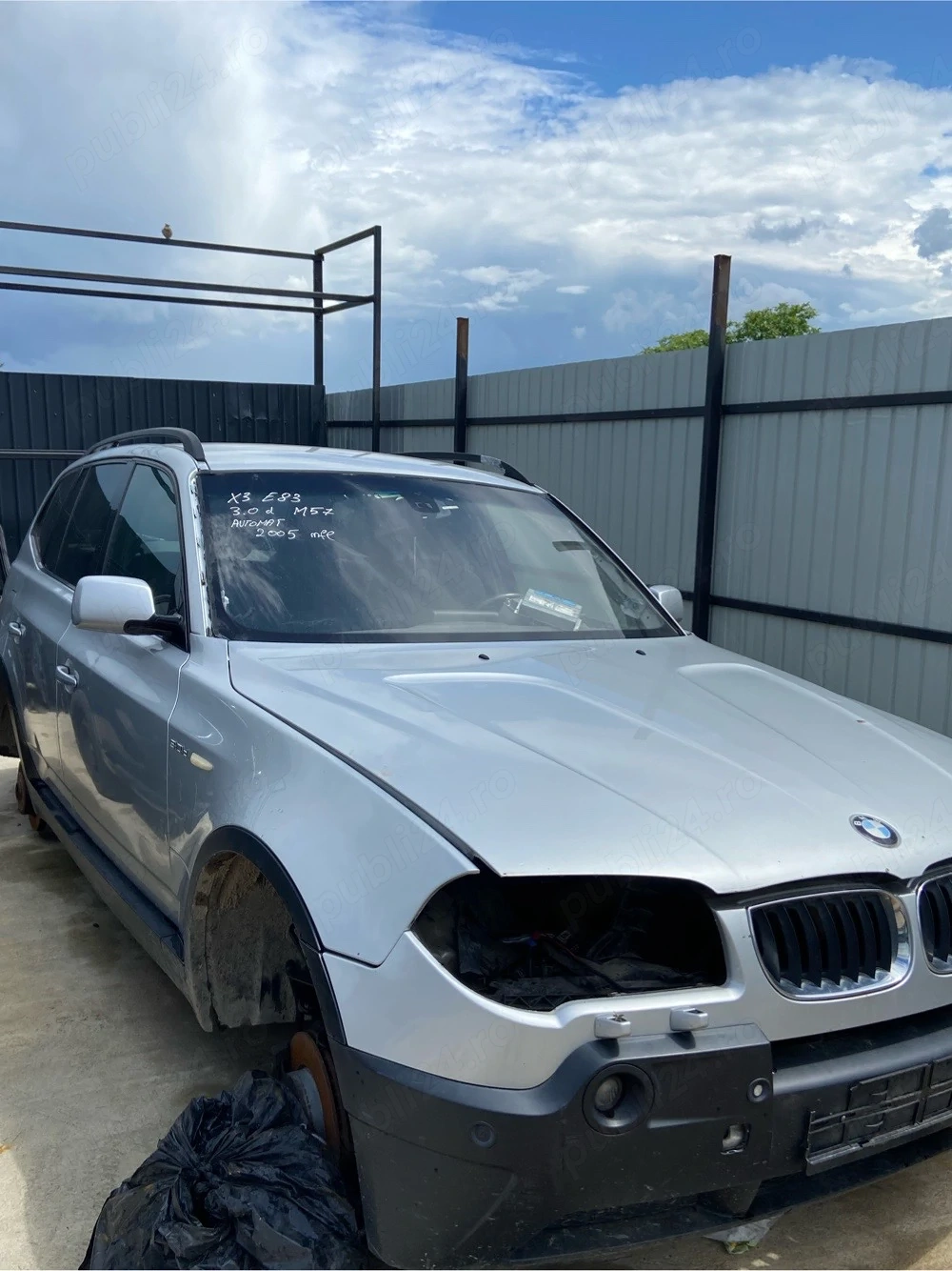 Dezmembrez BMW   Piese originale | E90, E91, X1, X3, F10 