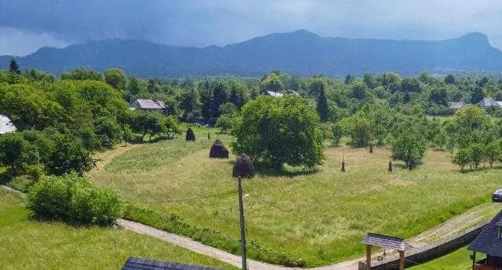 PF   Teren de Vânzare Intravilan în Breb, Maramureș