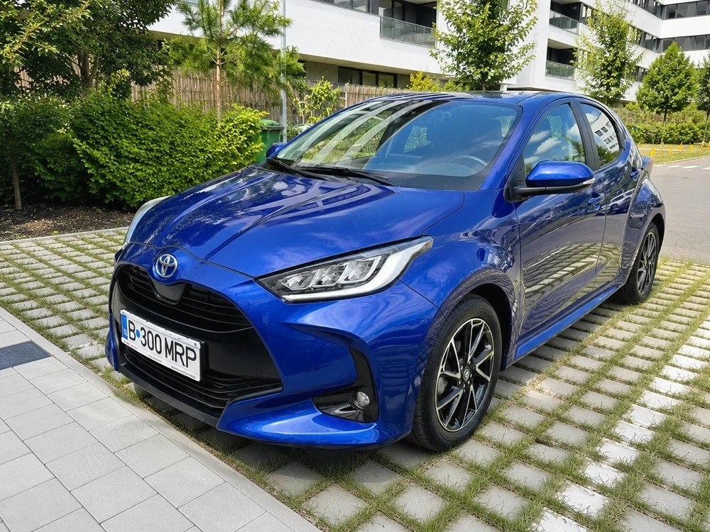 Toyota Yaris Dynamic Plus 1.5 Hybrid CVT 49.000KM Garantie 2029 Achizitionat de nou