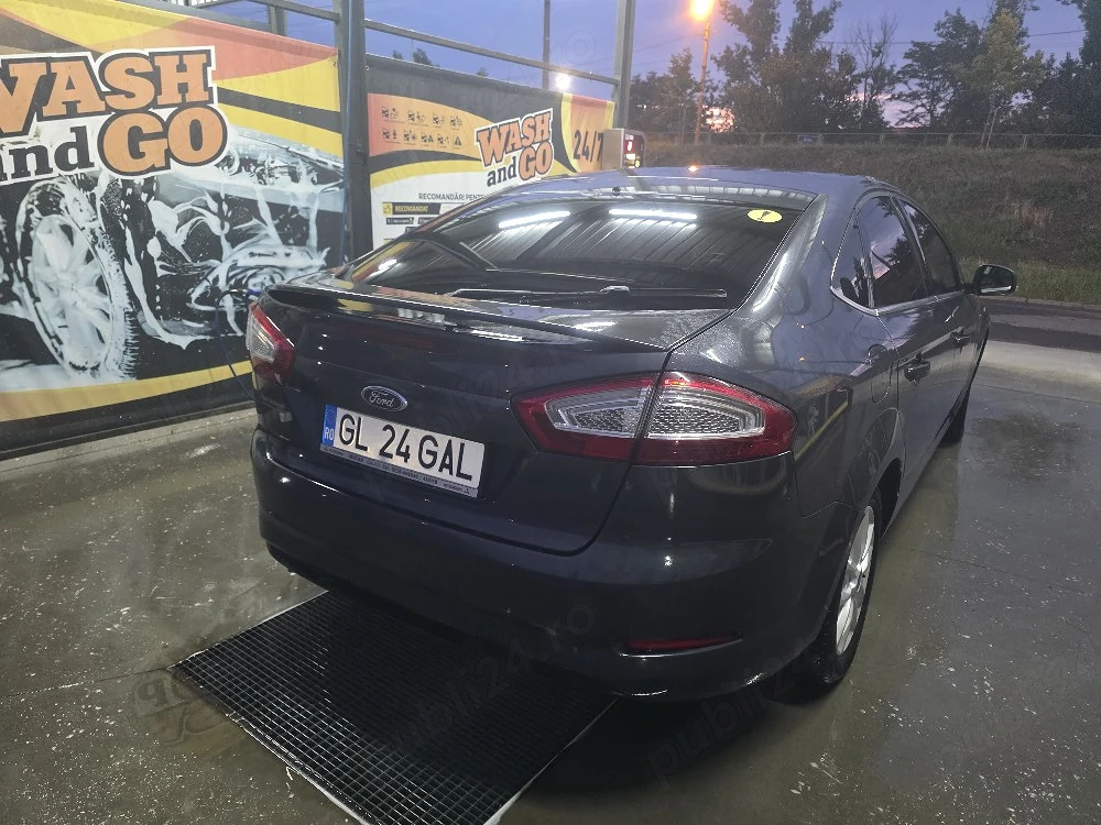 Ford Mondeo 