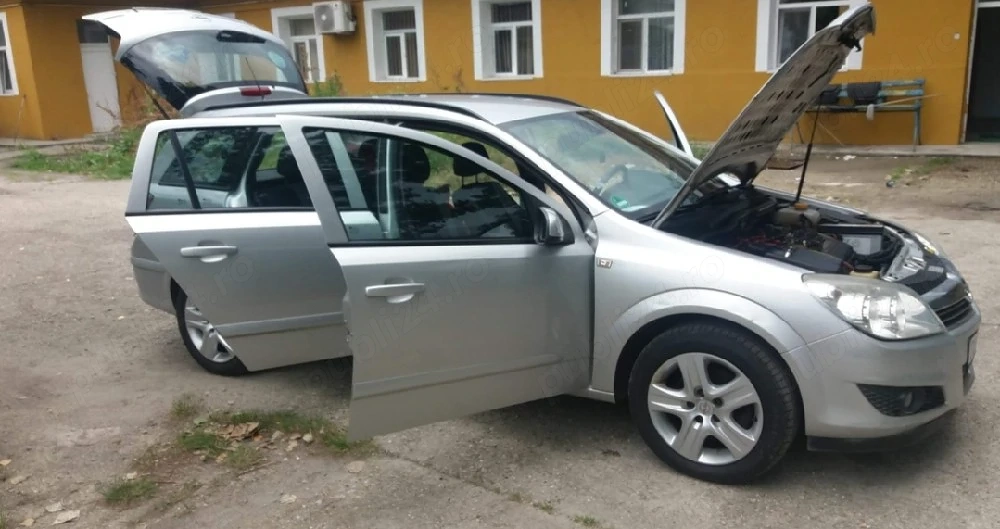 De vânzare Opel Astra H benzina 1.6 16 valve ,motor clasic și economic cod motor Z 1.6 XEP ,benzina 