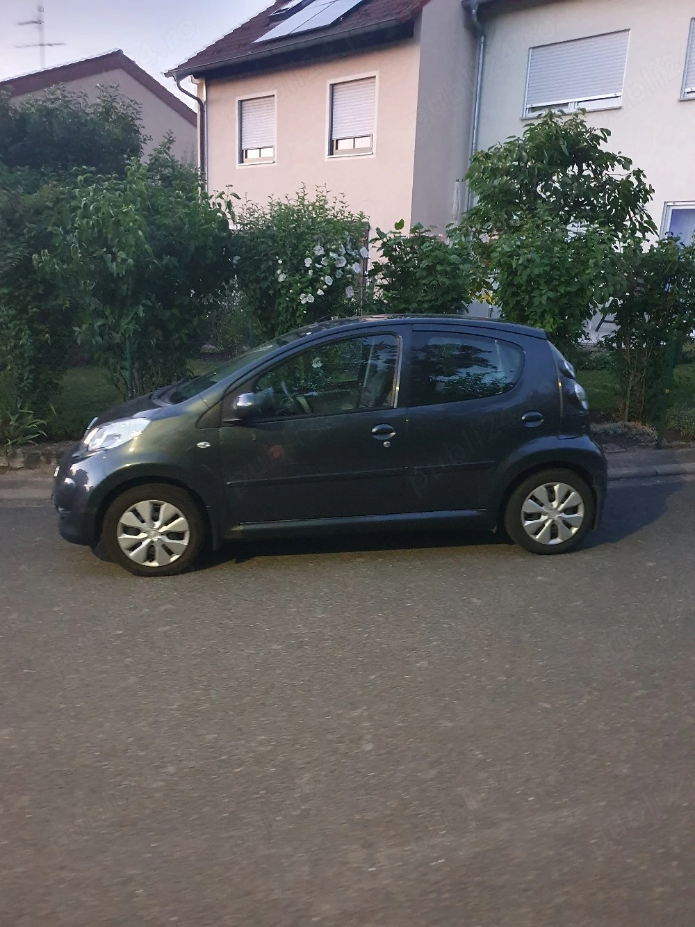 Citroen c1 , 998 cm motor, consum extrem de mic, masina de curse
