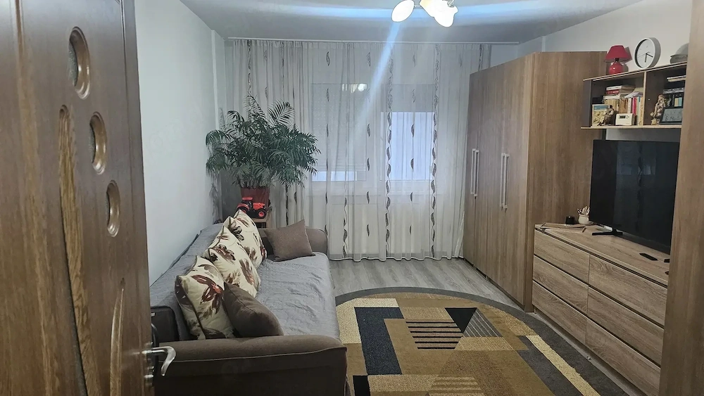vand apartament cu 2 camere in Iernut
