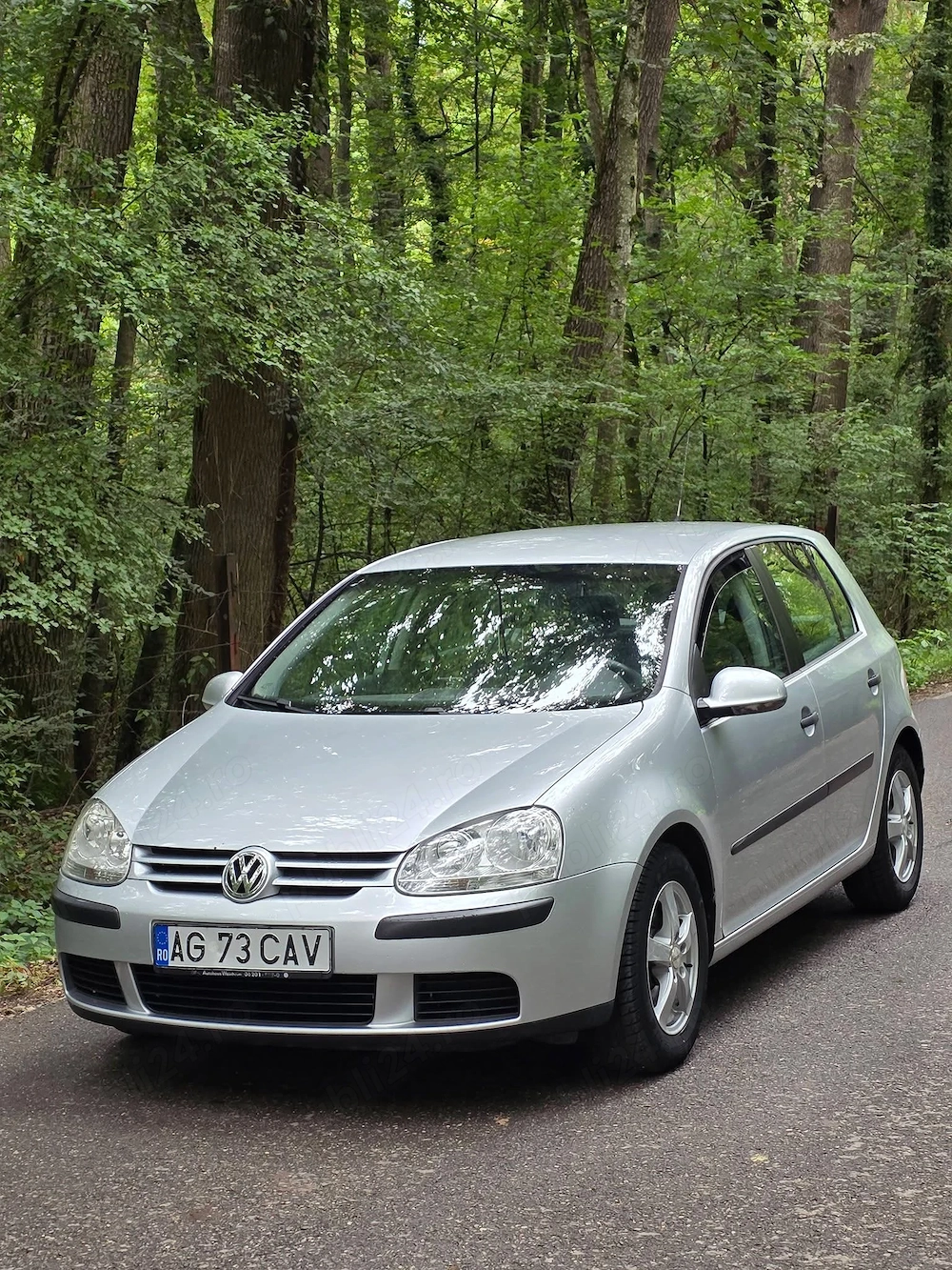 Vand Golf 5 !!! telefon: ( 