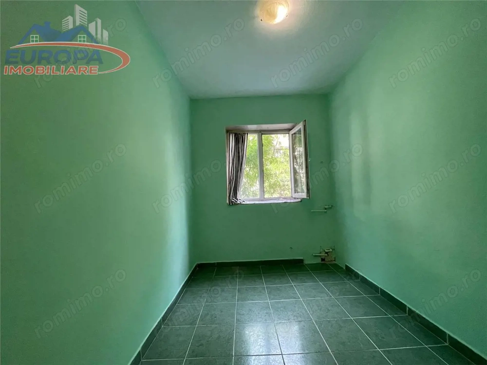 Garsoniera de vanzare zona Vest-Tulcea