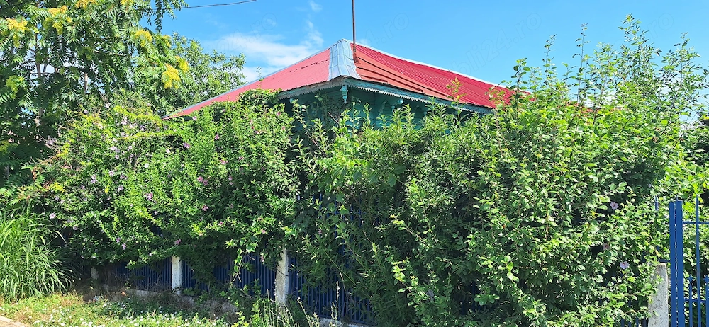 Vand casa in comuna Mihailesti, judetul Giurgiu, 5 camere, acte complete, stradal