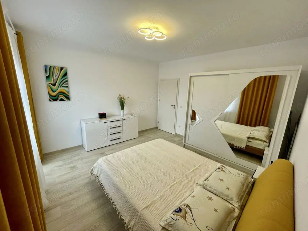 Apartament 2 camere, etaj 3 - zona Centru
