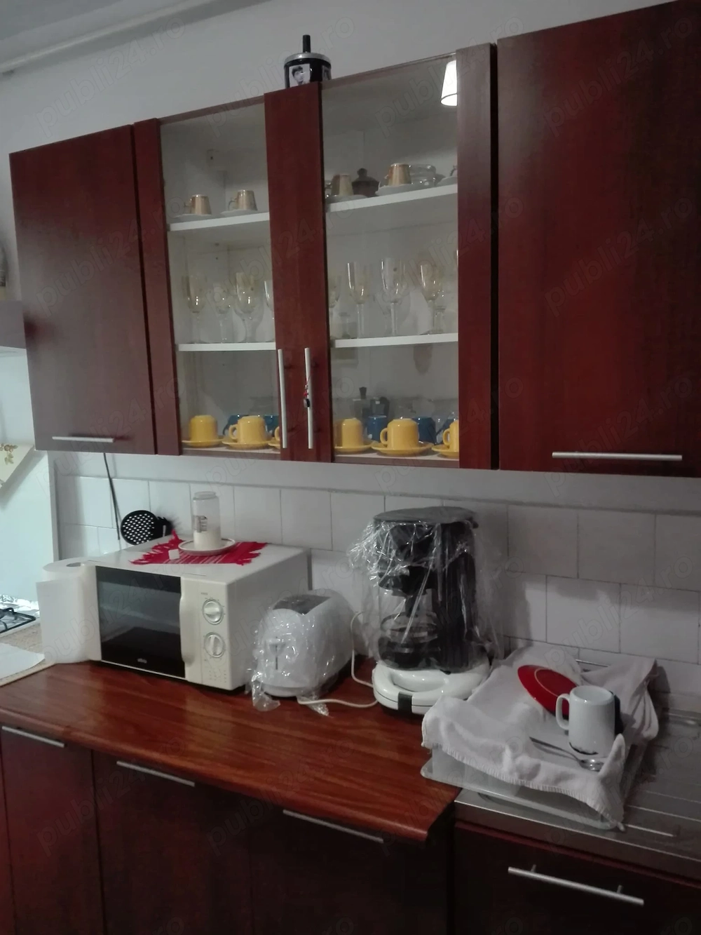 Închiriez apartament in Vacau