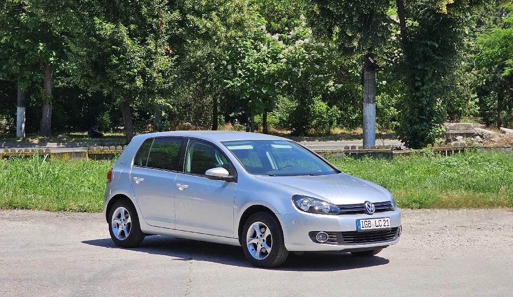 VW Golf 6 1.4MPI Navigatie Clima ÎncălzireScaune Pilot CamerăMarșarier Bluethoot Euro5 