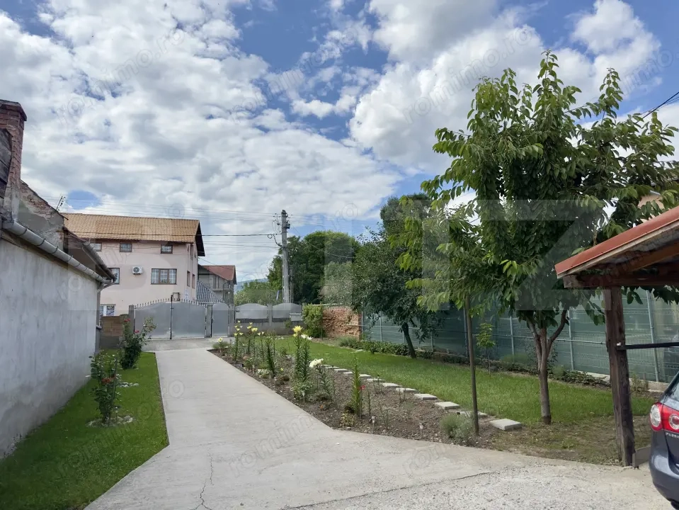Casă cu teren, 100 mp, multiple posibilități de investiție –Vintu de Jos, Alba