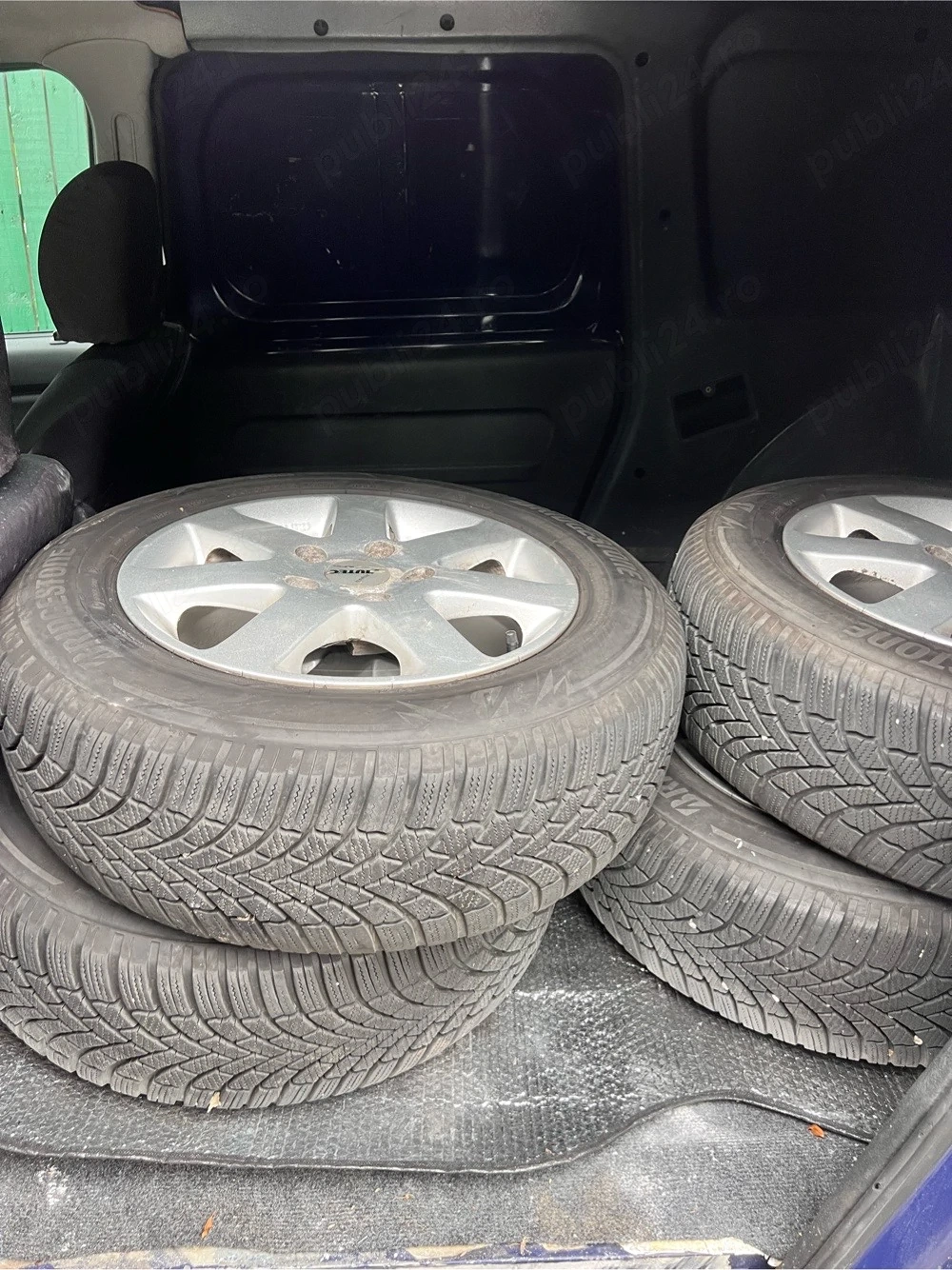 Jante aliaj 15 cu anvelope 195 65 15 Hyundai i30 kia ceed 