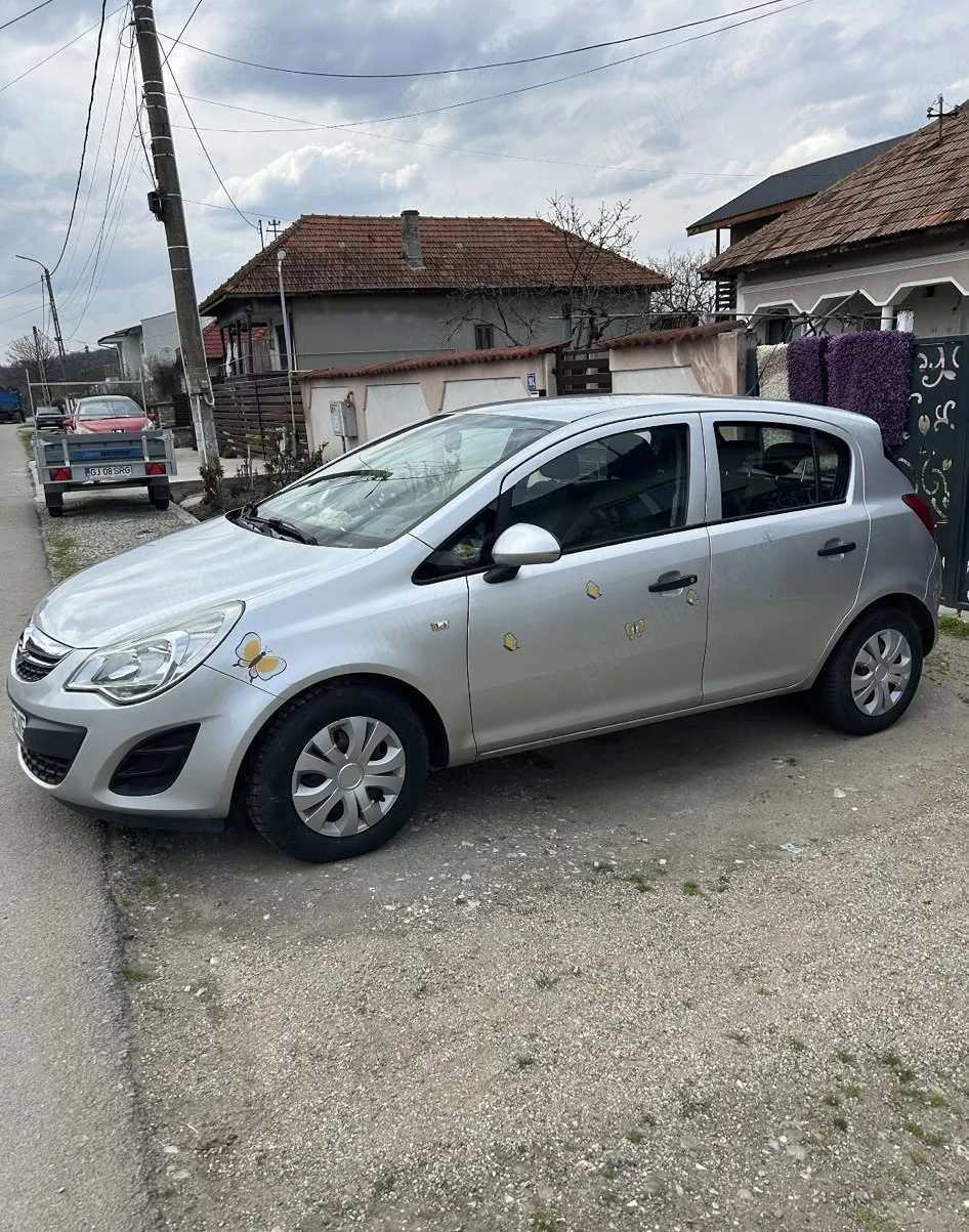 vand opel corsa D.1.2 benzina in stare buna!!!!