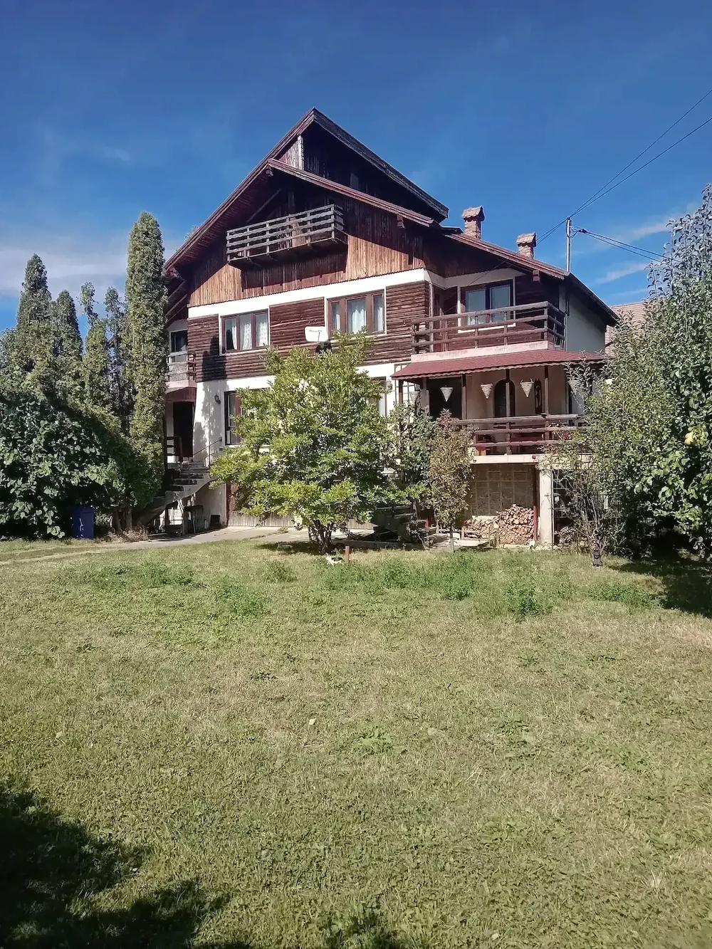 PROPIETAR URGENT Casa duplex BRAN arpox 300m utili, 1300mp teren - 2 case la pret de 1 apartament !!