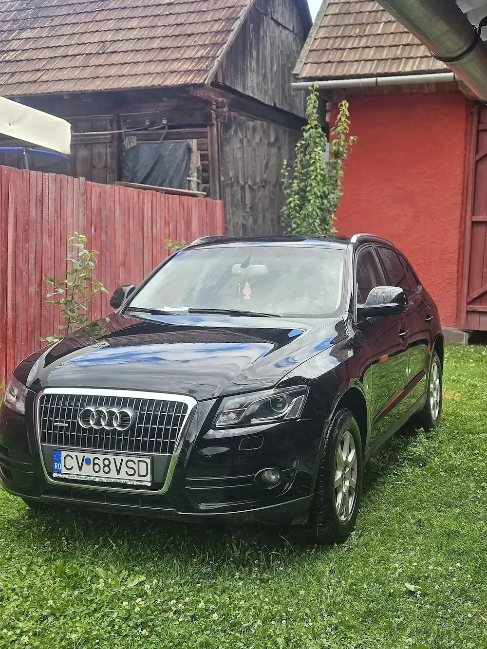 Vând audi Q5 In stare buna 